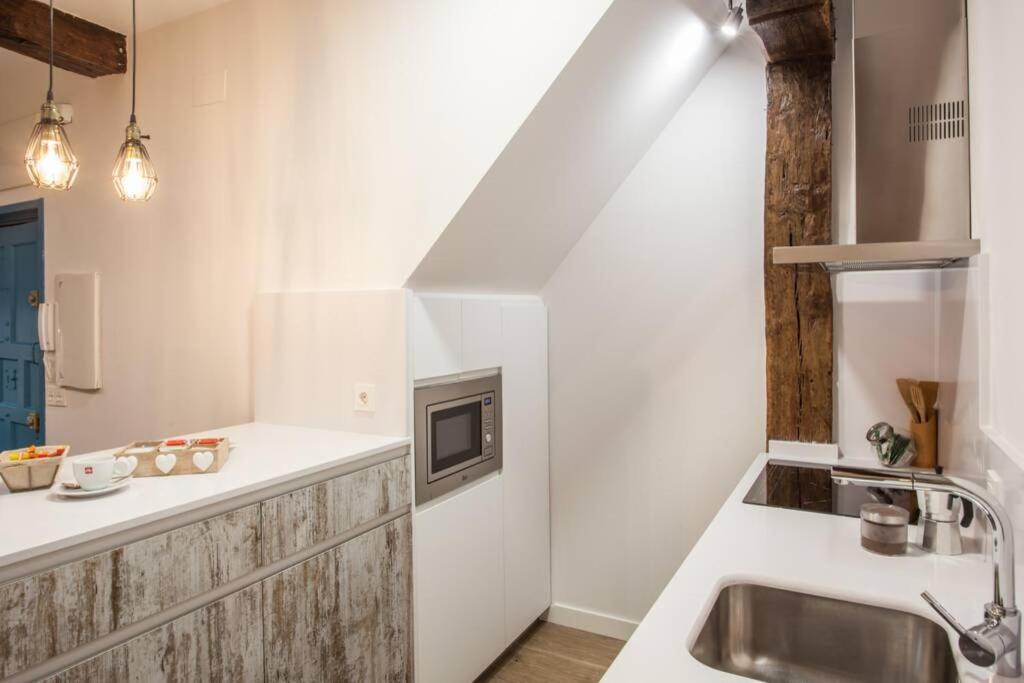 Bonito Apartamento, Nuevo Y En El Casco Viejo!!! Lägenhet Bilbao Exteriör bild
