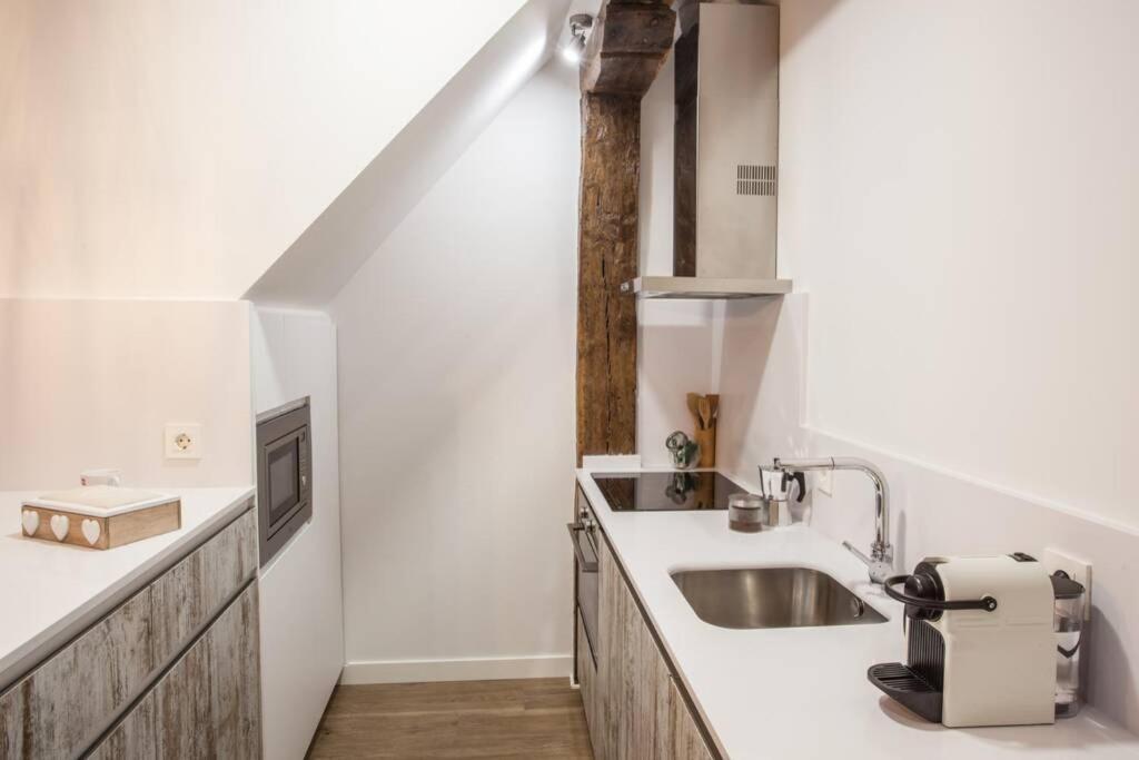 Bonito Apartamento, Nuevo Y En El Casco Viejo!!! Lägenhet Bilbao Exteriör bild